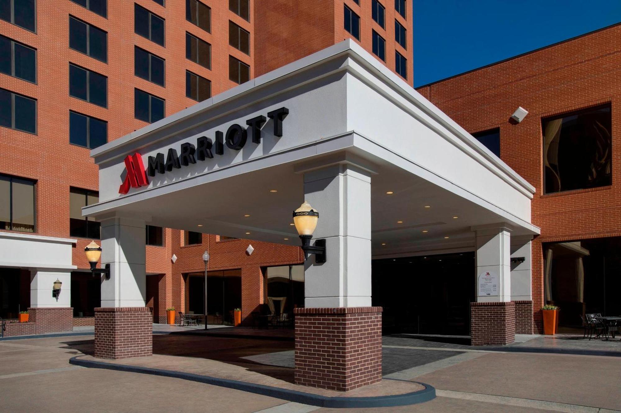 Winston-Salem Marriott Hotel Exterior photo